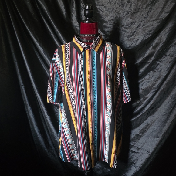 Multicolor Striped Men's Shirt - Picture 1 of 6